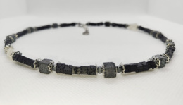 Kamykbijoux.pl – bransoletka kwarc, naszyjnik kwarc, naszyjnik Kamyk Bijoux, naszyjnik z żywicy epoksydowej handmade