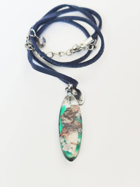 Kamykbijoux.pl – wisior SUP, naszyjnik Kamyk Bijoux, wisior Kamyk Bijoux, zawieszka z żywicy epoksydowej handmade Kamykbijoux.pl – wisior SUP, naszyjnik Kamyk Bijoux, wisior Kamyk Bijoux, zawieszka z żywicy epoksydowej handmade