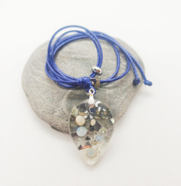 Kamykbijoux.pl – wisior, SUP, surf, naszyjnik Kamyk Bijoux, wisior Kamyk Bijoux, zawieszka z żywicy epoksydowej handmade