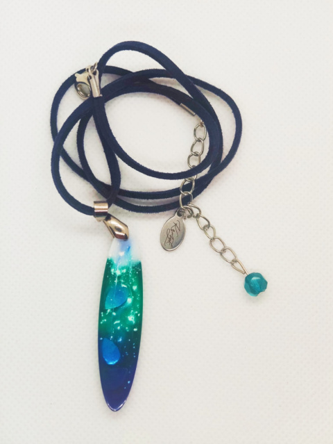 Kamykbijoux.pl – wisior, SUP, surf, naszyjnik Kamyk Bijoux, wisior Kamyk Bijoux, zawieszka z żywicy epoksydowej handmade Kamykbijoux.pl – wisior, SUP, surf, naszyjnik Kamyk Bijoux, wisior Kamyk Bijoux, zawieszka z żywicy epoksydowej handmade