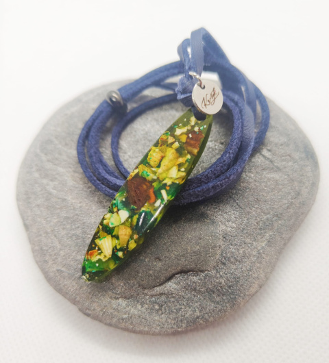 Kamykbijoux.pl – wisior surf, naszyjnik Kamyk Bijoux, wisior Kamyk Bijoux, zawieszka z żywicy epoksydowej handmade Kamykbijoux.pl – wisior surf, naszyjnik Kamyk Bijoux, wisior Kamyk Bijoux, zawieszka z żywicy epoksydowej handmade