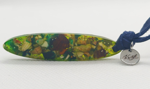 Kamykbijoux.pl – wisior surf, naszyjnik Kamyk Bijoux, wisior Kamyk Bijoux, zawieszka z żywicy epoksydowej handmade Kamykbijoux.pl – wisior surf, naszyjnik Kamyk Bijoux, wisior Kamyk Bijoux, zawieszka z żywicy epoksydowej handmade