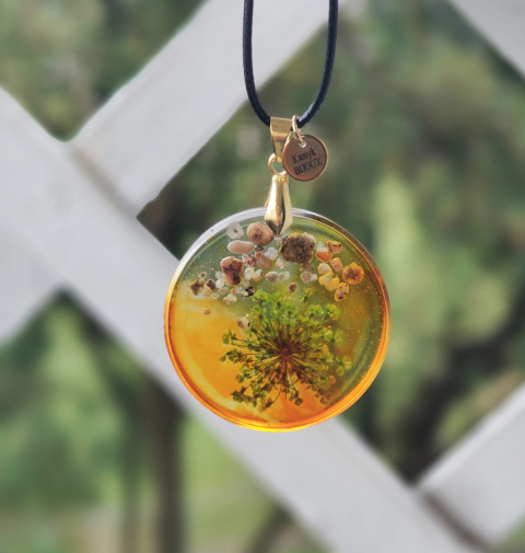 Kamykbijoux.pl – wisior, SUP, surf, naszyjnik Kamyk Bijoux, wisior Kamyk Bijoux, zawieszka z żywicy epoksydowej handmade Kamykbijoux.pl – wisior, SUP, surf, naszyjnik Kamyk Bijoux, wisior Kamyk Bijoux, zawieszka z żywicy epoksydowej handmade