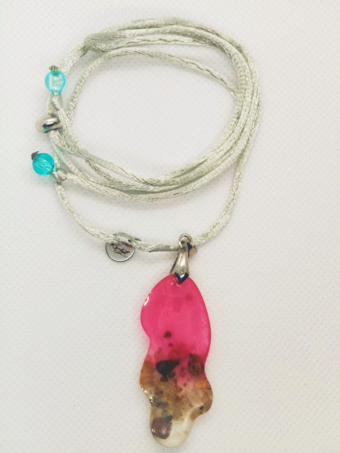 Kamykbijoux.pl – wisior serce, naszyjnik Kamyk Bijoux, wisior Kamyk Bijoux, zawieszka z żywicy epoksydowej handmade Kamykbijoux.pl – wisior serce, naszyjnik Kamyk Bijoux, wisior Kamyk Bijoux, zawieszka z żywicy epoksydowej handmade