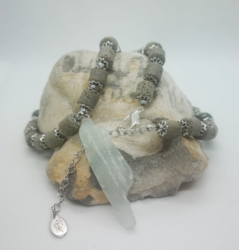 Kamykbijoux.pl – bransoletka cytryn, naszyjnik cytryn, naszyjnik Kamyk Bijoux, naszyjnik z żywicy epoksydowej handmade Kamykbijoux.pl – bransoletka cytryn, naszyjnik cytryn, naszyjnik Kamyk Bijoux, naszyjnik z żywicy epoksydowej handmade