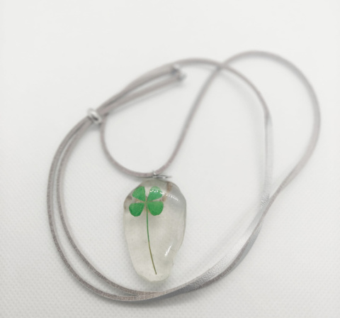 Kamykbijoux.pl – naszyjnik Minecraft, naszyjnik Kamyk Bijoux, naszyjnik z żywicy epoksydowej handmade, sea glass Kamykbijoux.pl – naszyjnik Minecraft, naszyjnik Kamyk Bijoux, naszyjnik z żywicy epoksydowej handmade, sea glass